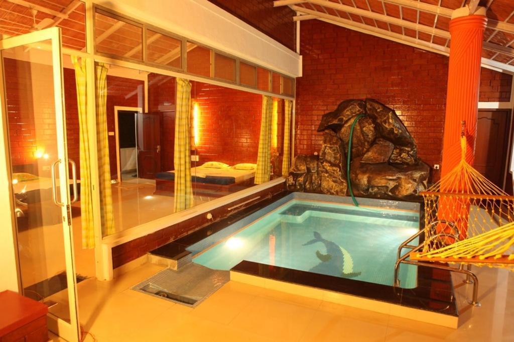 Eagle Eye Resorts Sangameswarpet Exterior foto